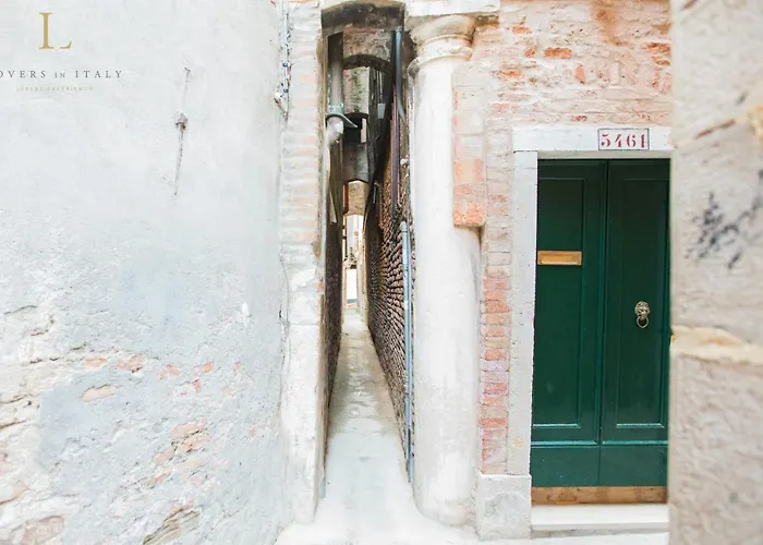 Loversinitaly Romantic Apartments - Altana And Jacuzzi