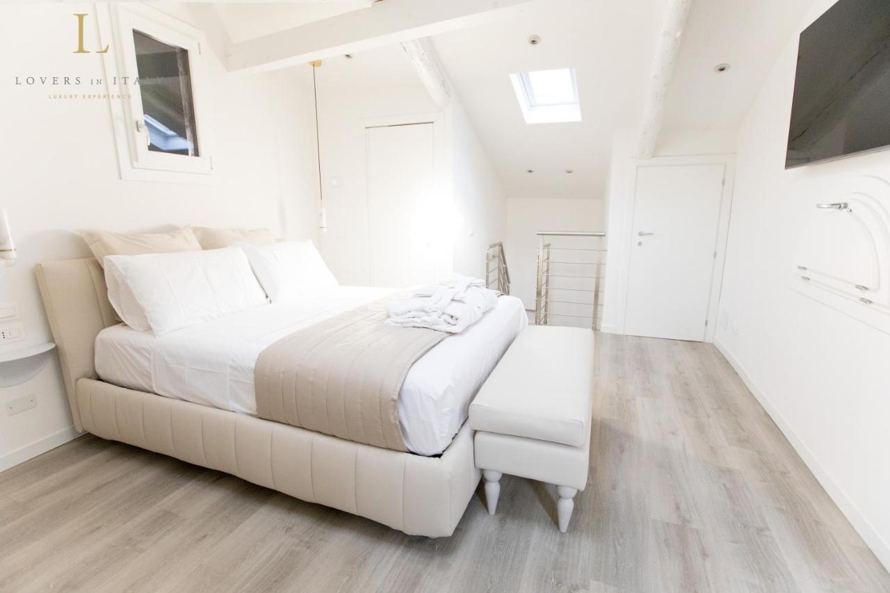 Loversinitaly Romantic - Altana And Jacuzzi Apartamento Venecia